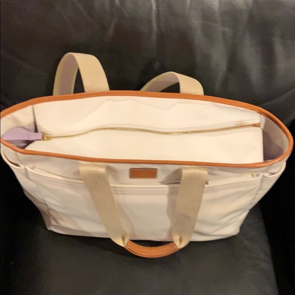 Authentic Coach baby bag with dust bag - Picture 2 of 8